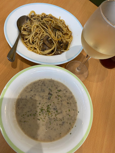 Opinii despre Saizeriya - The Seletar Mall în Singapore - Hospitality and gastronomy