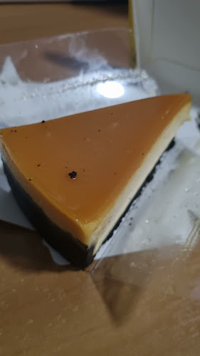 Cat & the Fiddle Cakes - City Square Mall