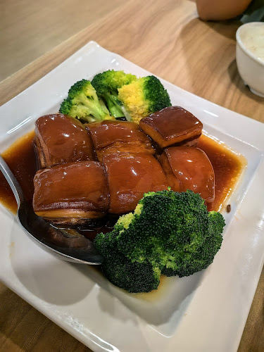 12 Kallang Ave, #02-09 Aperia Mall, Singapore 339511