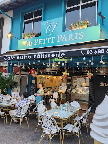 Le Petit Paris - Singapore