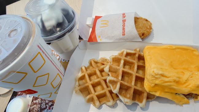 3 Simei Street 6, #01-34 Eastpoint Mall, Singapore 528833