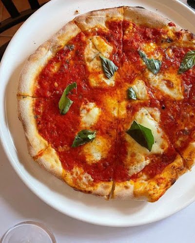 Opinii despre Al Forno (East Coast) Pte Ltd în Singapore - Hospitality and gastronomy