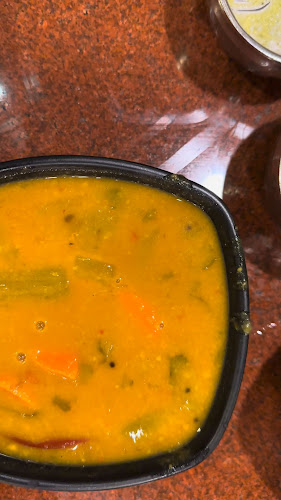 Comentarii opinii despre Gayatri Restaurant