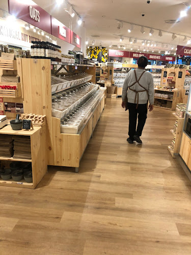 Greendot Westgate - Singapore