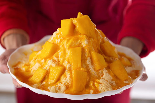 Yang Xiao Xian Mango Milk Ice 杨小贤 (芒果绵绵冰) - Singapore