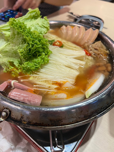 10 Paya Lebar Rd, #02-09 PLQ Mall, Singapore 409057