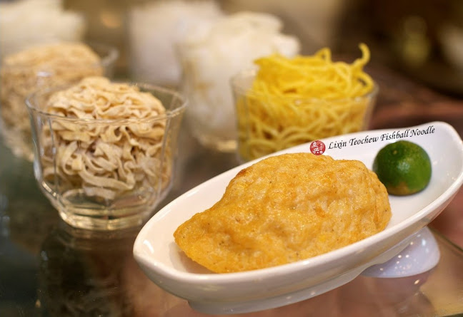 Comentarii opinii despre LiXin Teochew Fishball Noodles - Causeway Point