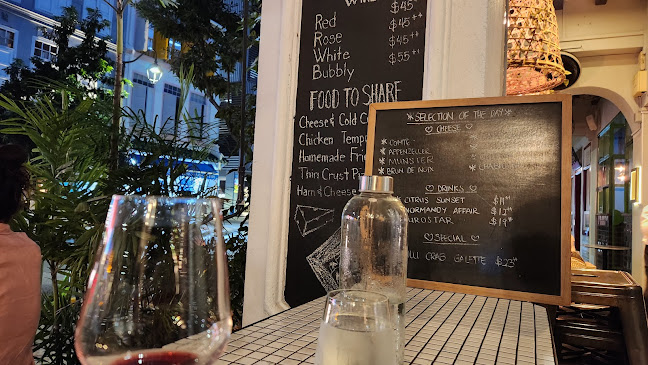 French Fold Telok Ayer - Hospitality and gastronomy