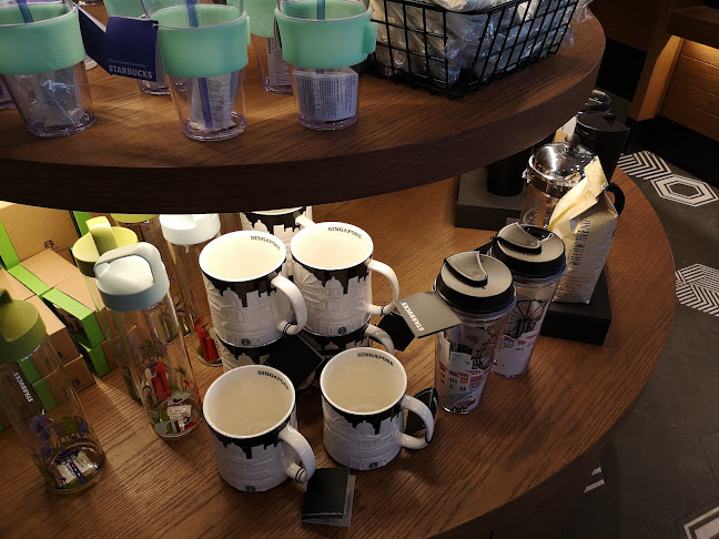 Starbucks Chinatown Point