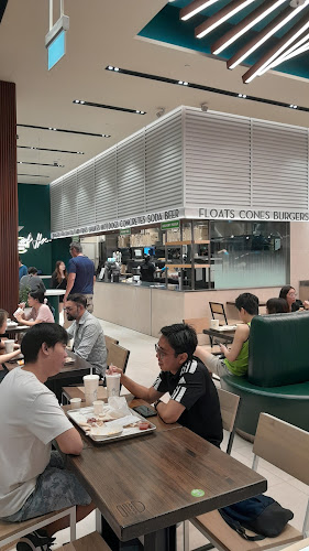 3 Gateway Dr, #01-20/21/22/33, Singapore 608532