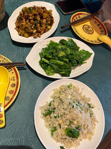 Tong Fu Ju Sichuan Restaurant - Hospitality and gastronomy