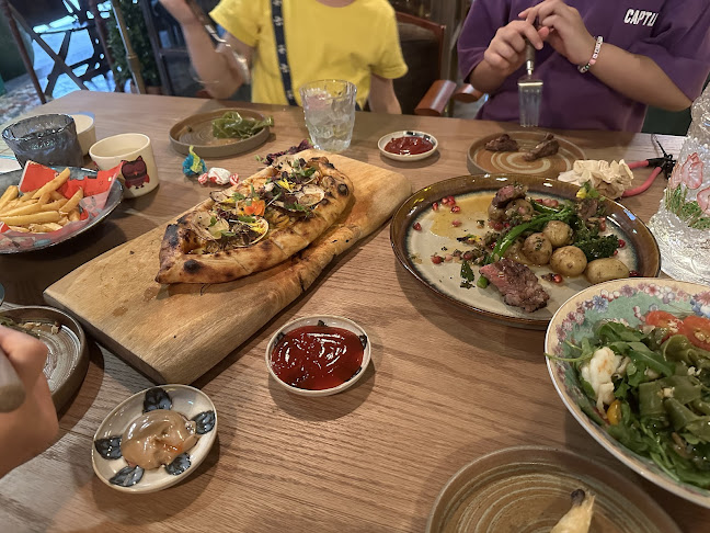 Bites & Brews - Hospitality and gastronomy