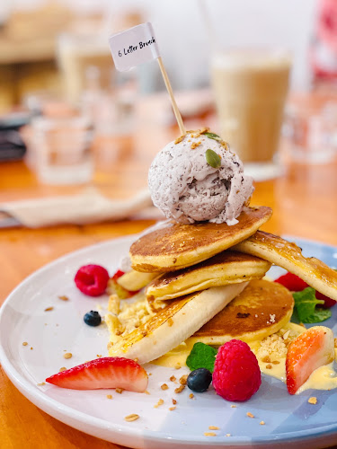 103 Frankel Ave, Singapore 458225