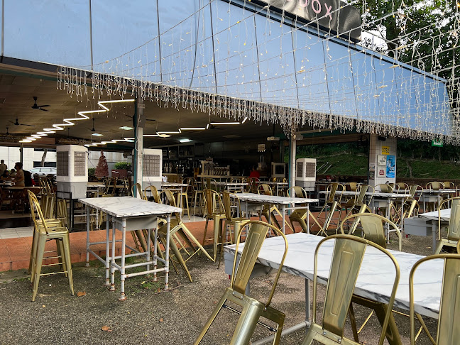 Candy's Viet Kitchen