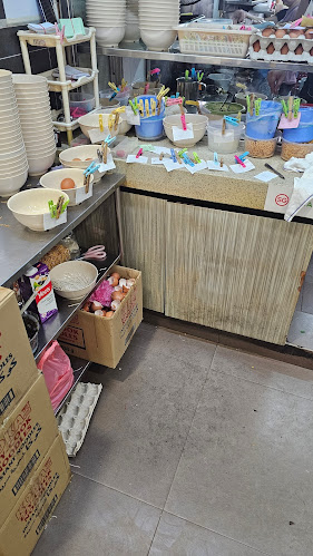 海鲜煮粥 HAI XIAN ZHU ZHOU - Hospitality and gastronomy