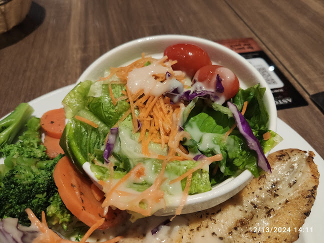 ASTONS Specialities @ City Square Mall - Hospitality and gastronomy