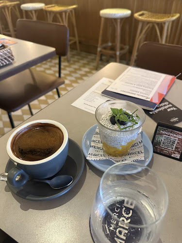 MERCI MARCEL TIONG BAHRU - Singapore