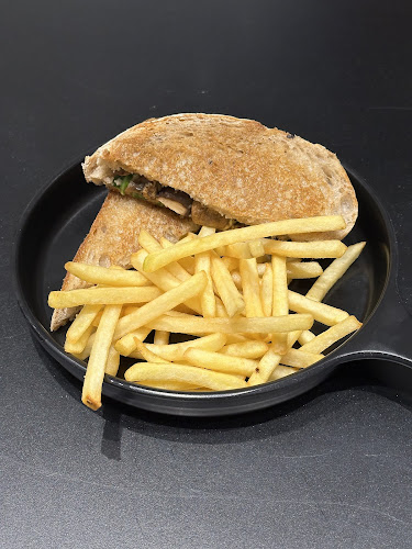 Pazzion Café - Hospitality and gastronomy