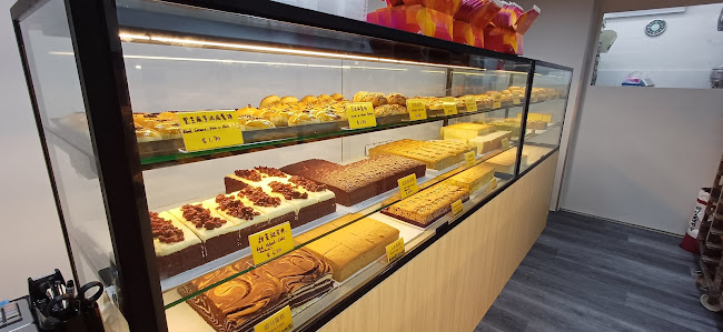 Hong Kao Liao Li [ 烘烤料理 ] - Singapore