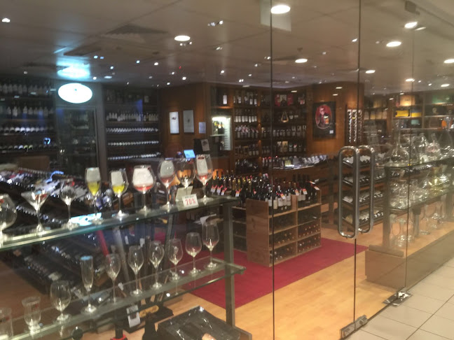 The Oaks Cellars - Great World City - Singapore