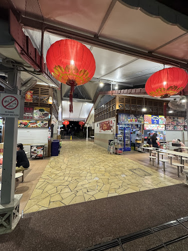 Heng Carrot Cake & Oyster Omelette