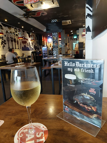 187 Upper Thomson Rd, Singapore 574335