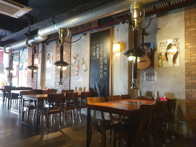 118 Neil Rd, Singapore 088854