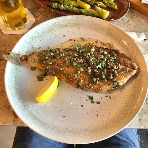 Under Der Linden: Café | Pets Friendly | Events Space | Restaurant | One North | Portsdown | Coffee - Hospitality and gastronomy