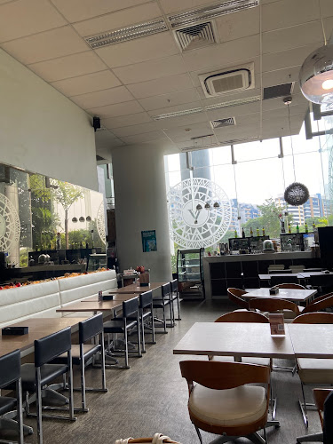 Opinii despre Vivavox în Singapore - Hospitality and gastronomy