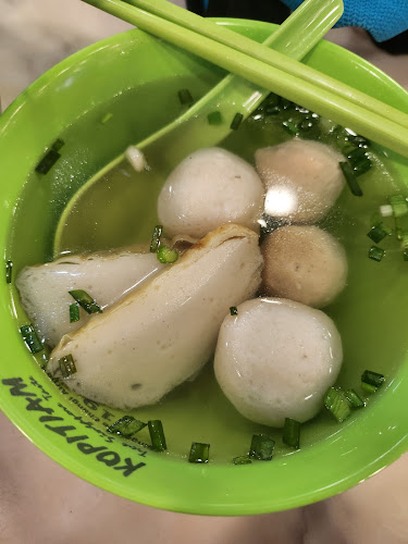 65 Airport Blvd., B2-03 Terminal 3 Singapore Changi Airport, Singapore 819663