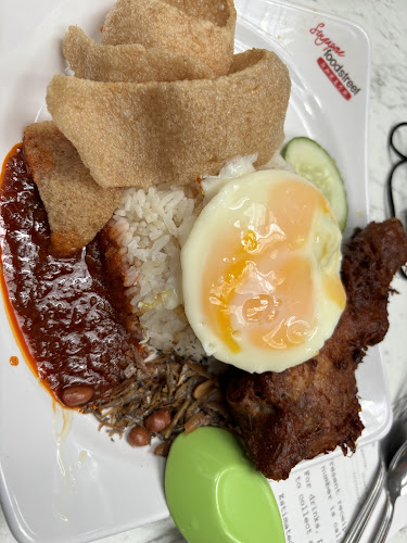 Comentarii opinii despre Singapore Food Street