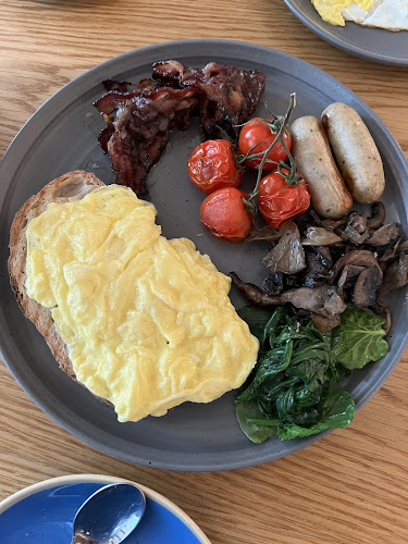 Jones The Grocer Express - Singapore