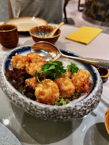 JIA WEI CHINESE RESTAURANT - Hospitality and gastronomy