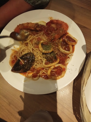 ANDES by ASTONS @ ESR BizPark (Formerly Viva Business Park) - Hospitality and gastronomy