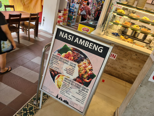 Coba Coba (Nasi Ambeng) - Singapore