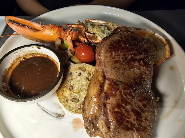 Opinii despre Reverie Live Music în Singapore - Hospitality and gastronomy