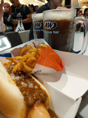 Opinii despre A&W Jewel Changi Airport în Singapore - Hospitality and gastronomy