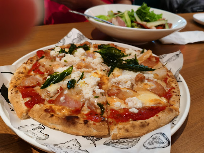 Opinii despre COLLIN'S® în Singapore - Hospitality and gastronomy