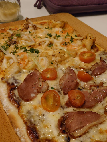 Comentarii opinii despre Nom Bistro