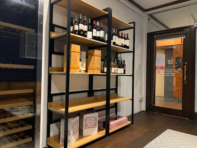 Arcadia Wine Pte Ltd - Hospitality and gastronomy