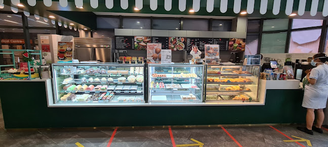 Polar Puffs & Cakes | Sengkang General and Community Hospitals - Singapore