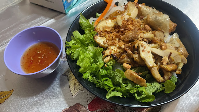 Opinii despre HUE BANH MI în Singapore - Hospitality and gastronomy