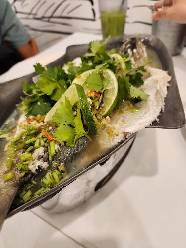 Opinii despre Sanook Kitchen - West Mall în Singapore - Hospitality and gastronomy