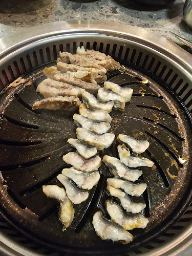 Pohang Seafood & Butchery회랑고기랑2 - Hospitality and gastronomy