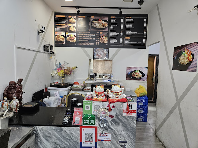 Prawnography Novena Gardens - Singapore