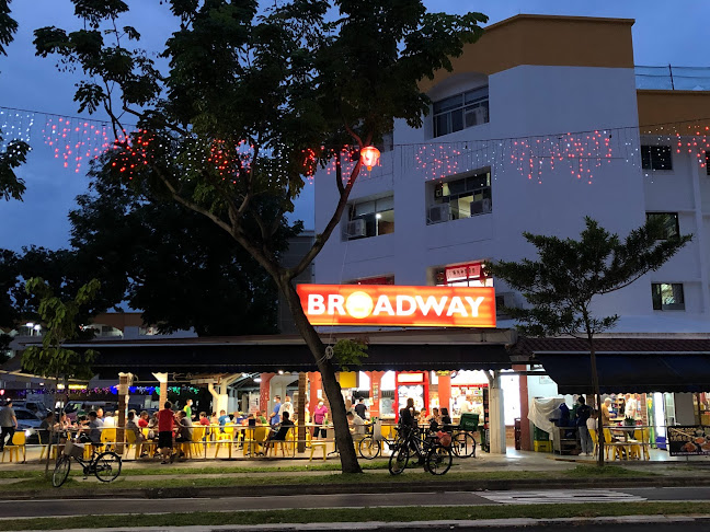 Broadway Coffeeshop @ 644 Hougang Ave 8