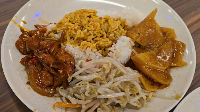 Comentarii opinii despre Ipoh Zai Mixed Veg Rice