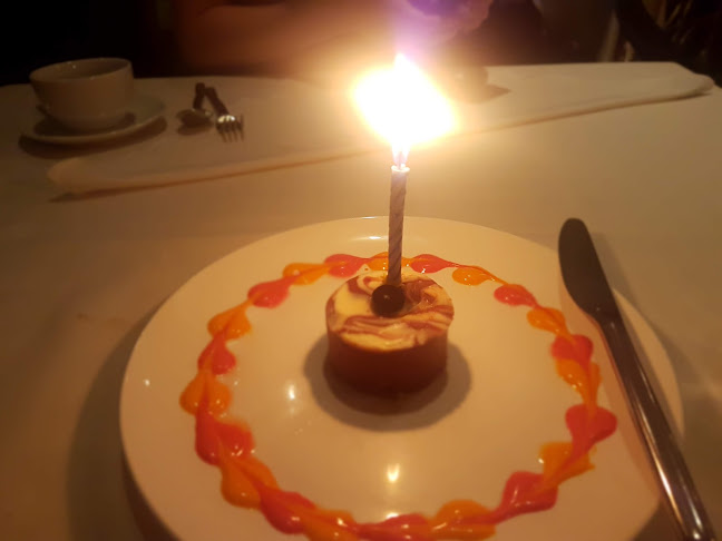 Opinii despre The Song Of India temporarily closed for renovations în Singapore - Hospitality and gastronomy