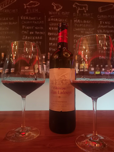 13% Wine Bistro @Telok Ayer - Hospitality and gastronomy