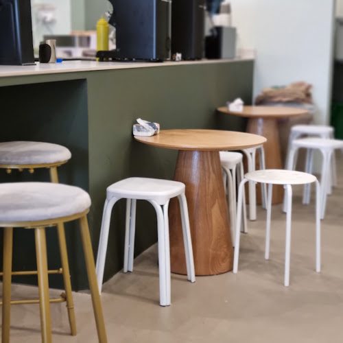 Comentarii opinii despre Plus Coffee Joint